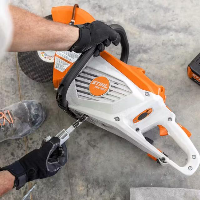 Where to find SAW, QUICKCUT 36V 12 in Cincinnati